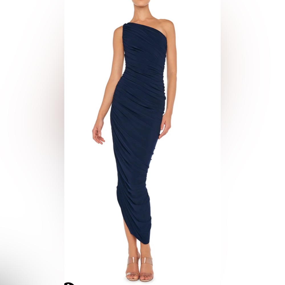 Norma Kamali
Diana Shirred One-Shoulder Gown NWOT